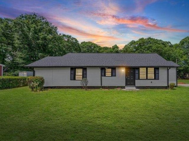 3 bedroom, Wellford SC 29385 104898290