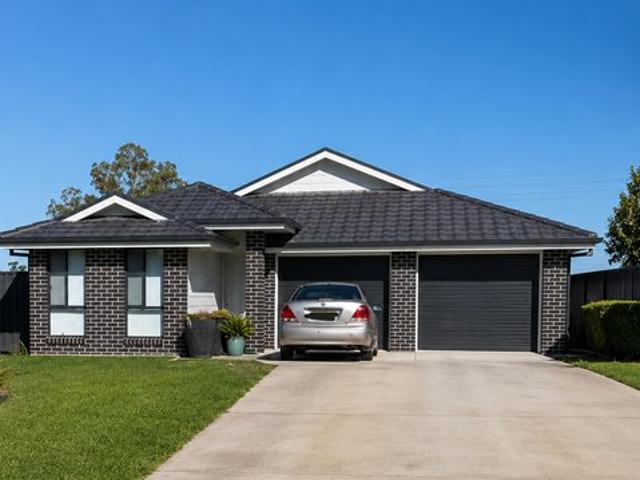 3 Bedroom West Tamworth Duplex