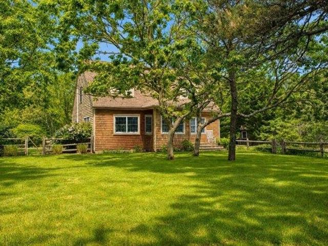 3 bedroom, West Tisbury MA 02575 105577661
