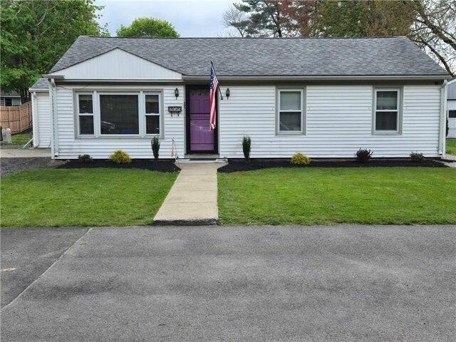 3 bedroom, West Warwick RI 02893 105659101