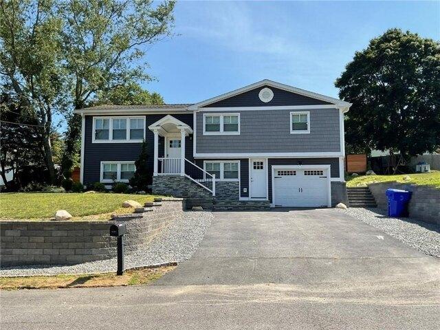 3 bedroom, West Warwick RI 02893 105633057