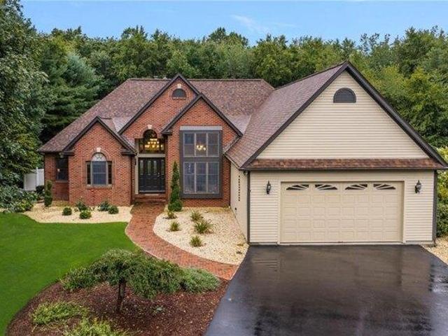 3 bedroom, West Greenwich RI 02817 105659721