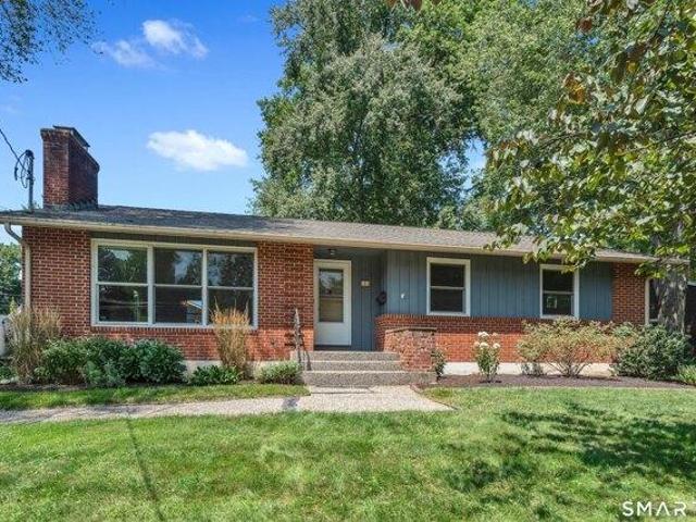 3 bedroom, West Hartford CT 06117 105415153