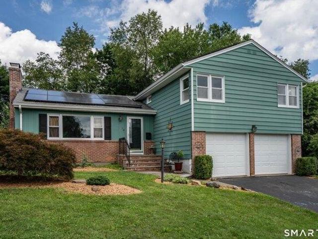 3 bedroom, West Hartford CT 06117 105492711