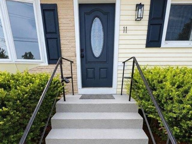 3 bedroom, West Haven CT 06516 104604701
