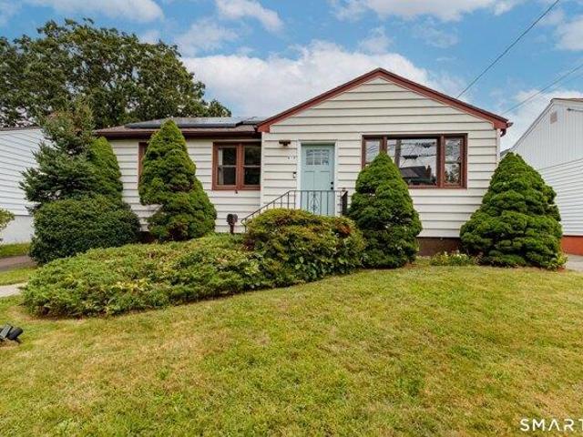3 bedroom, West Haven CT 06516 105557897