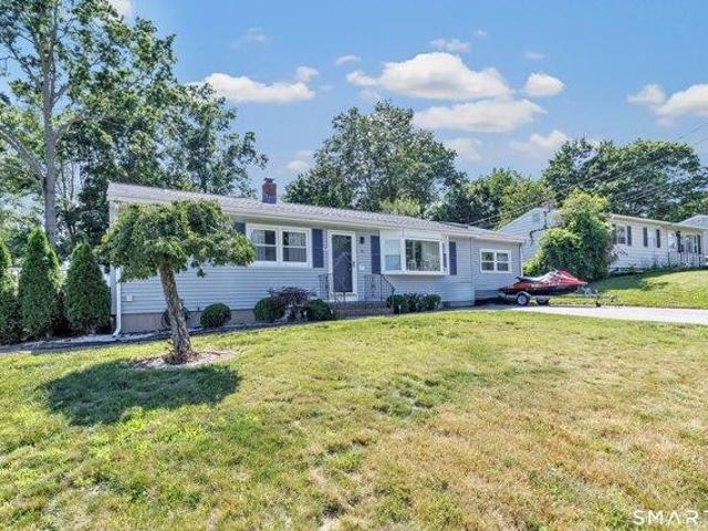 3 bedroom, West Haven CT 06516 105591028