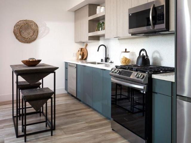 3 bedroom, West Hollywood CA 90046 105000219