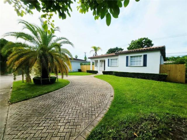 3 bedroom, West Miami FL 33144 105945376