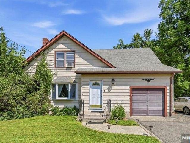 3 bedroom, West Milford NJ 07480 105207926