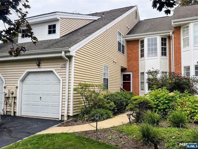 3 bedroom, West Orange NJ 07052 105749530