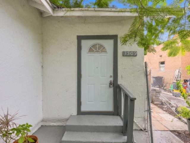 3 bedroom, West Palm Beach FL 33407 106213920