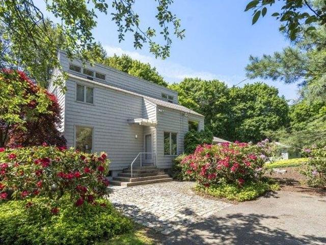 3 bedroom, Weston MA 02493 105557584