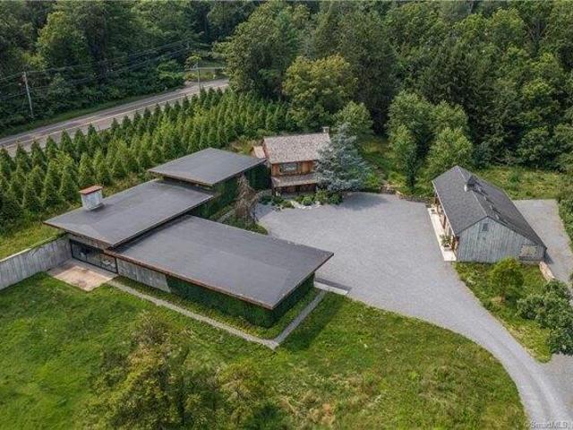 3 bedroom, Weston CT 06883 105515485