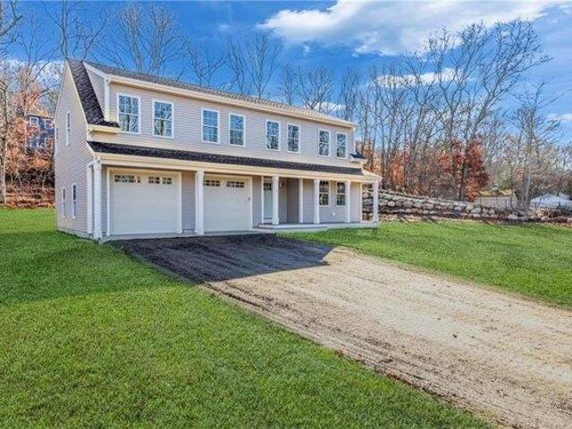 3 bedroom, Westerly RI 02808 105681889