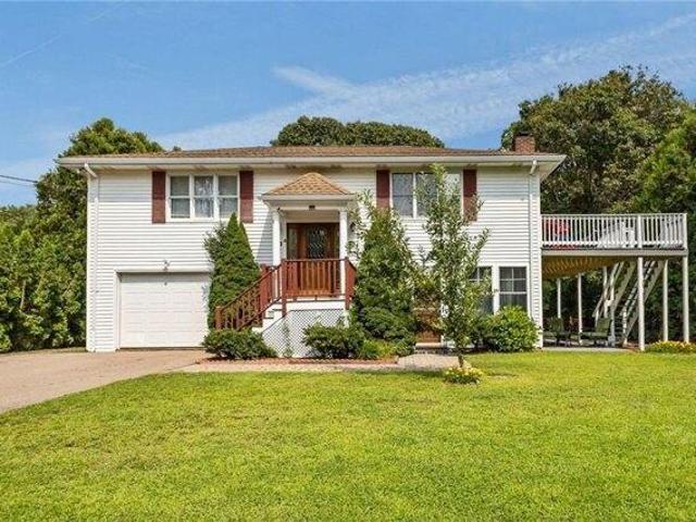 3 bedroom, Westerly RI 02891 104869947