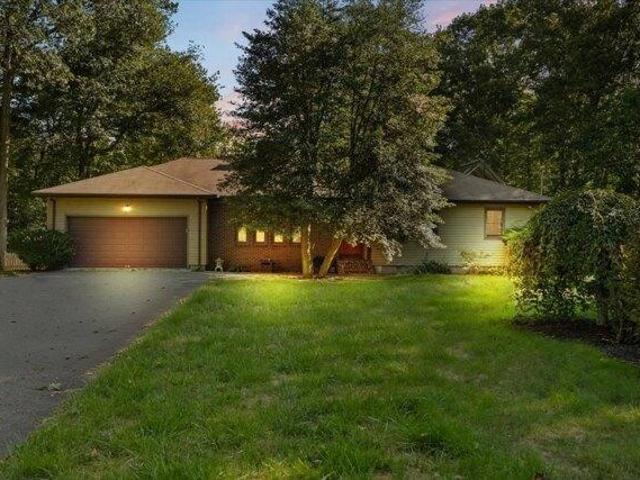 3 bedroom, Westport MA 02790 105680725