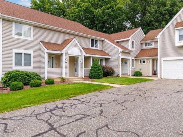 3 bedroom, Wilbraham MA 01095 104511155