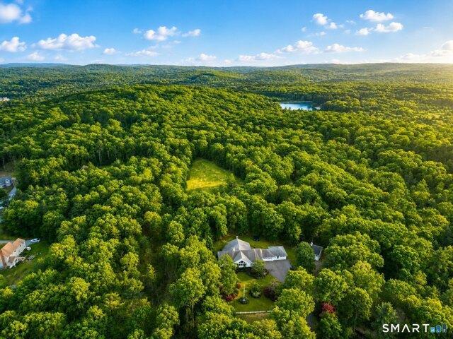 3 bedroom, Willington CT 06279 105550261