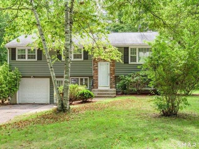 3 bedroom, Willington CT 06279 105552448