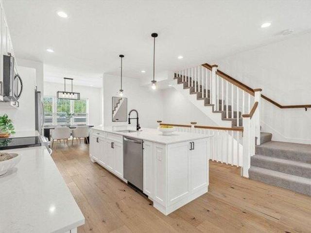 3 bedroom, Wilmington MA 01887 105613256
