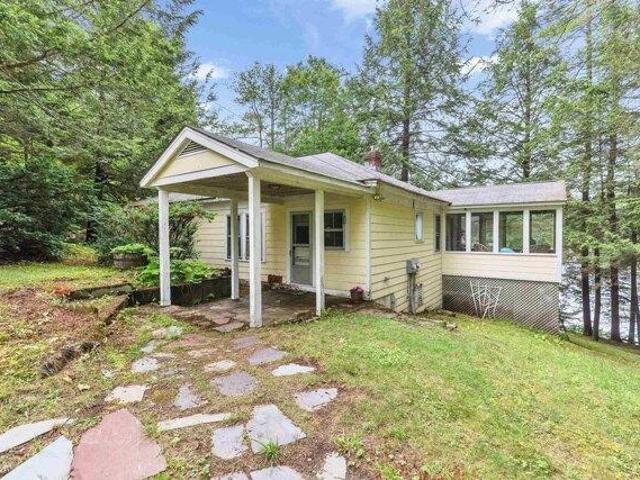 3 bedroom, Winchester NH 03470 105438190