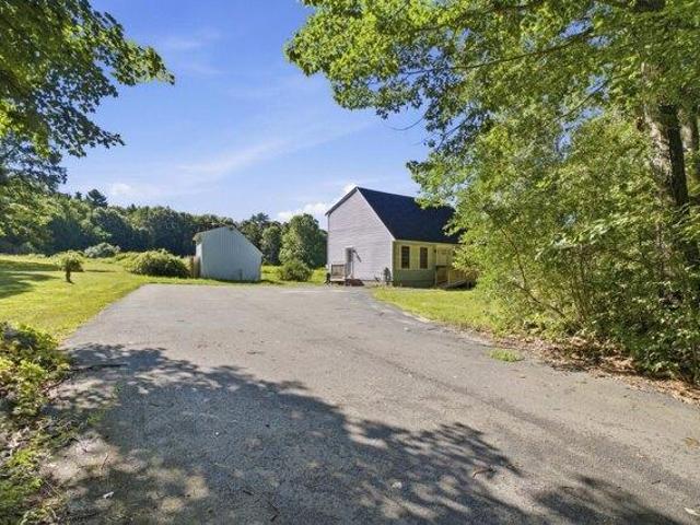 3 bedroom, Windham ME 04062 105548205