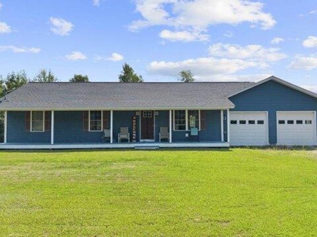 3 bedroom, Windsor ME 04363 105753115