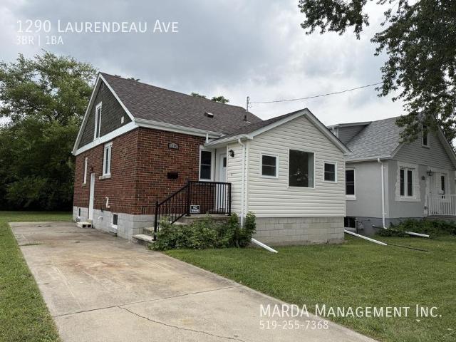 3 bedroom, Windsor ON N8Y 4B5 LS103200909