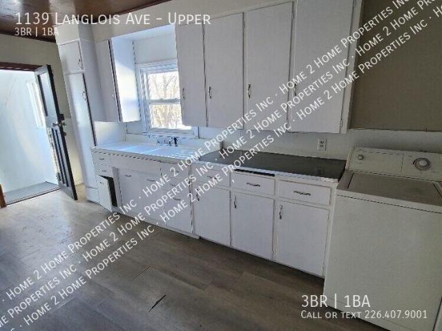3 bedroom, Windsor ON N9A 2H4 LS105295733