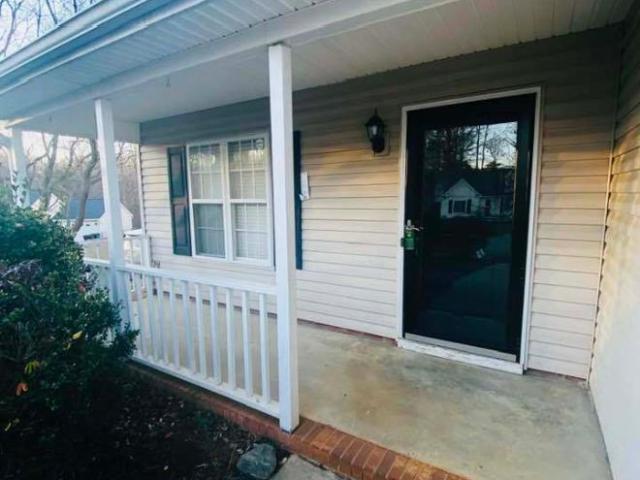 3 bedroom, Winston m NC 27101 106219619