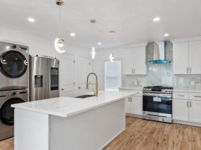 3 bedroom, Winthrop MA 02152 105365408