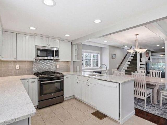 3 bedroom, Winthrop MA 02152 105535345