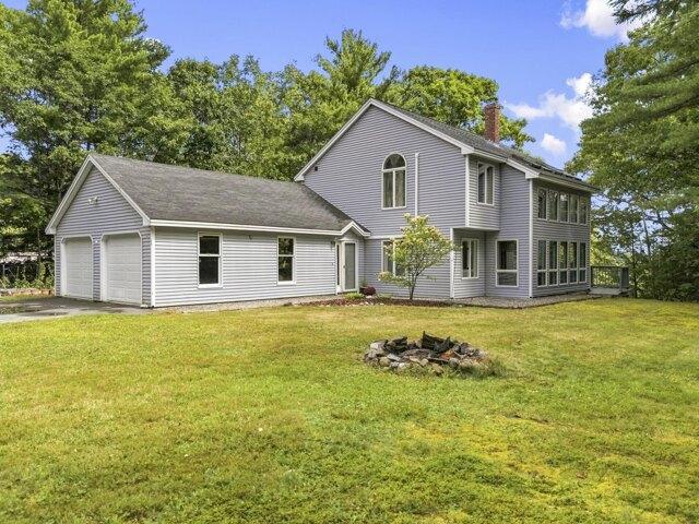 3 bedroom, Winthrop ME 04364 105682501