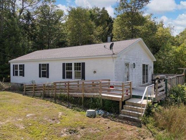 3 bedroom, Wiscasset ME 04578 105612134