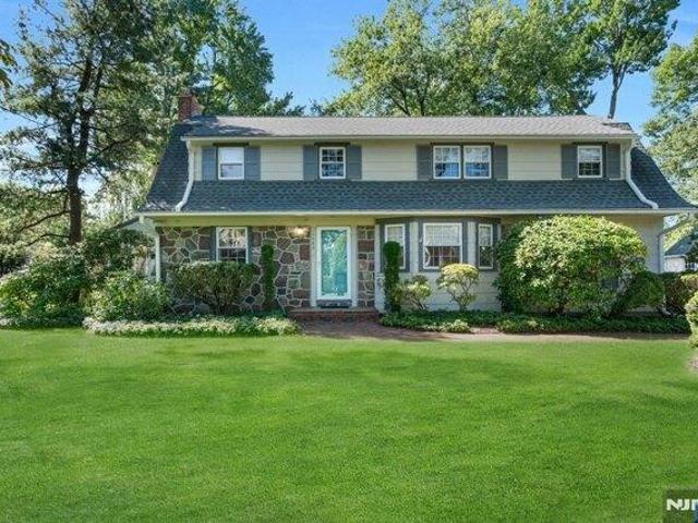 3 bedroom, Wyckoff NJ 07481 105788897