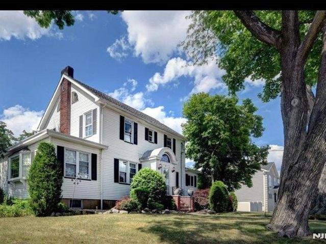 3 bedroom, Totowa NJ 07512 105551794