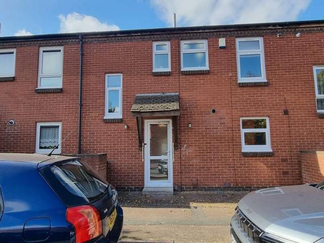 3 Bedroom Town House