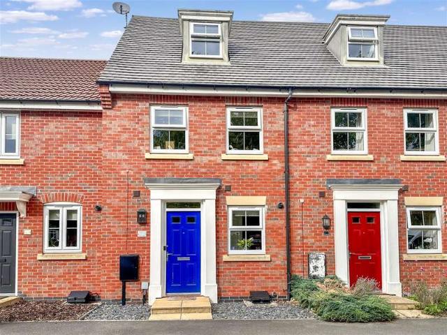 3 Bedroom Town House