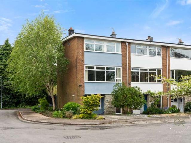 2 Bedroom Town House
