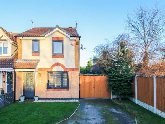 3 Bedroom Town House