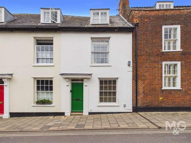 3 Bedroom Town House