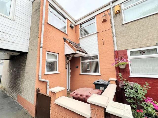 3 Bedroom Town House