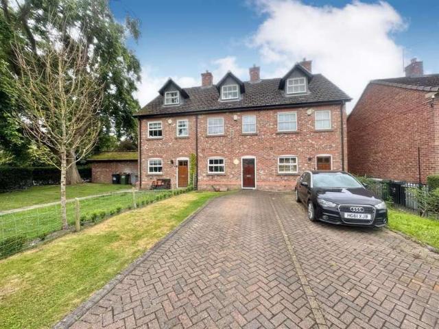3 Bedroom Town House