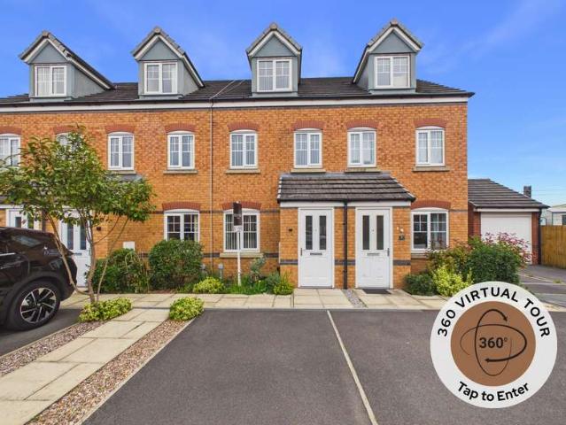 3 Bedroom Town House