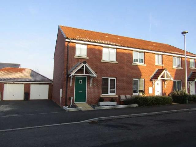3 Bedroom Town House