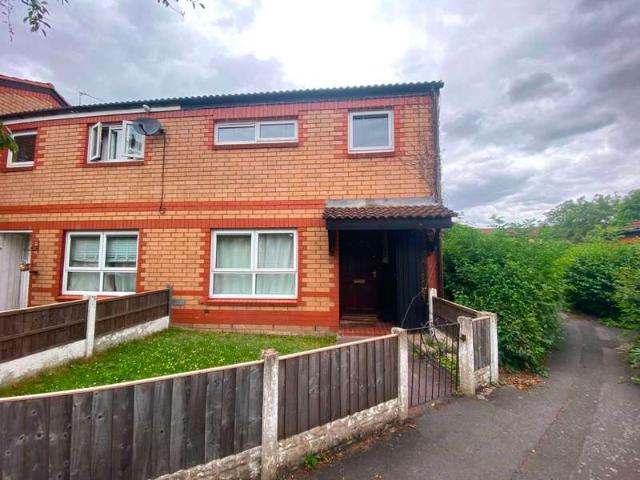 3 Bedroom Town House