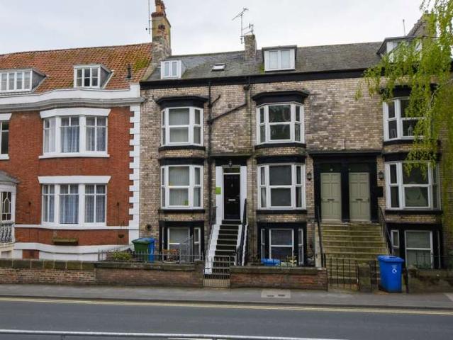 3 Bedroom Town House