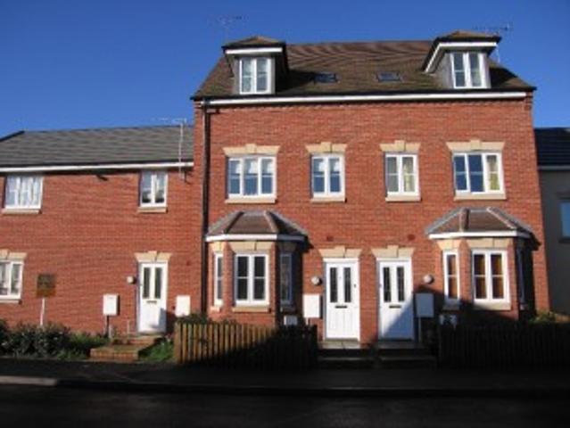 3 bedroom Town house To Let