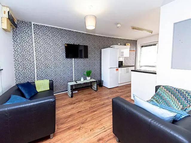 3 Bedroom Town House To Rent In North Sherwood Street, Nottingham, NG1
